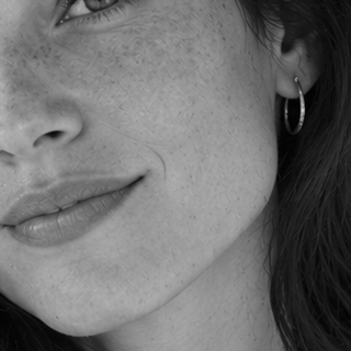 HARD LIGHT original-pixel factory grain detail